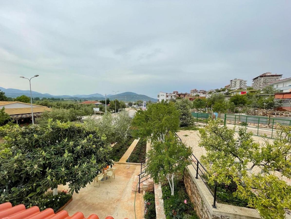Sky Apartments Sarandë Buitenkant foto