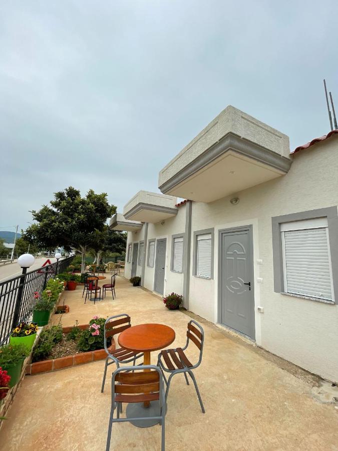 Sky Apartments Sarandë Buitenkant foto